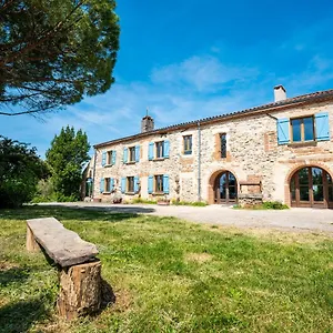 Bed & Breakfast Et Table D'hotes - Les Jardins De La Longagne