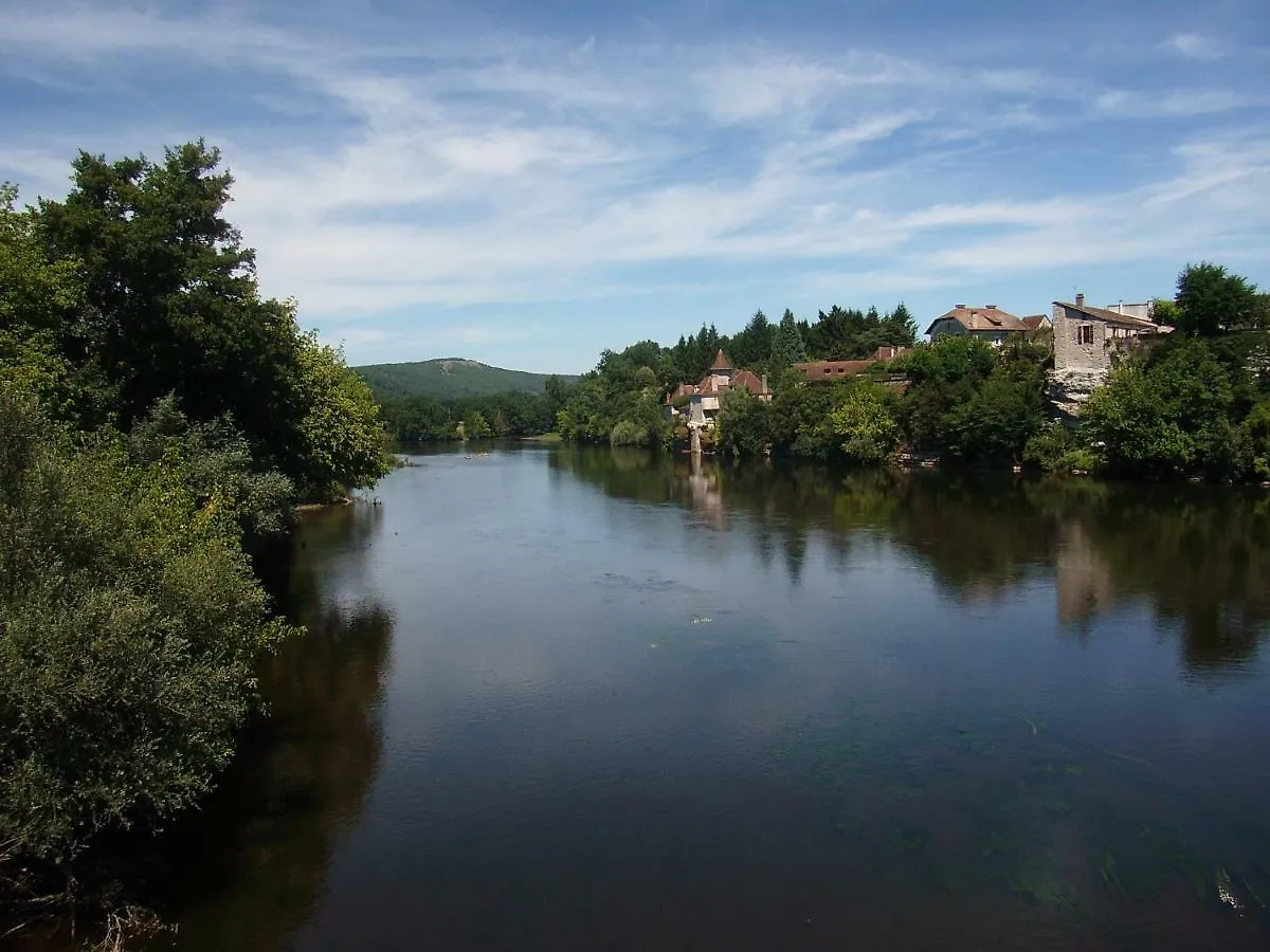 Chambre D'Hotes Au Picatal Bed and Breakfast Meyronne 3*,